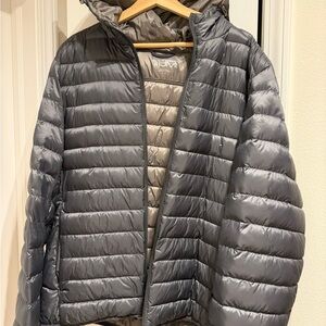 TUMI Grey Puffer Down Jacket